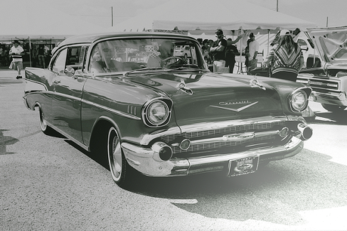 Chevrolet fotó retusálás 15 - Egy klasszikus öreg Chevrolet fotója szín és fényhatásokkal felturbózva.