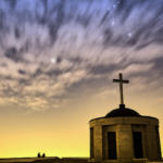 Épület fotó retusálás 02 - Keresztény kegyhely külső nézetes látképe "némileg" feldobva pár extra preset-tel.